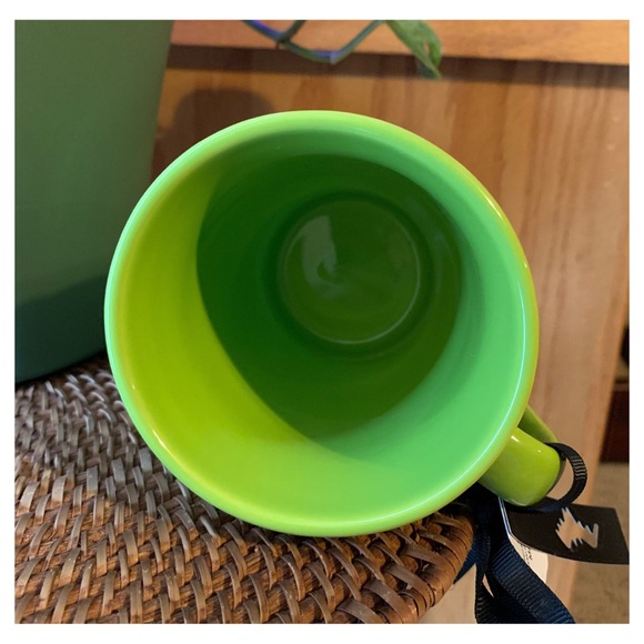 RAE DUNN “100% THAT WITCH” Limited Edition Coffee Mug in Green - 16 fl oz NEW! - Picture 5 of 6